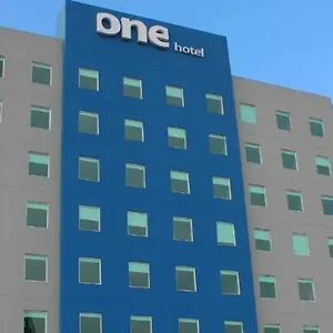 *** Hotel One Guadalajara Tapatio México